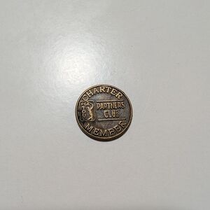 PGA Tour Partners Club Charter Member Pin - Bronze Tone